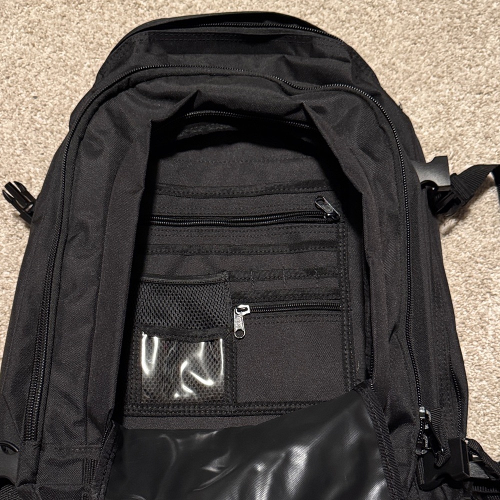Versatile Black Backpack‎ for Men - Picture 11 of 11